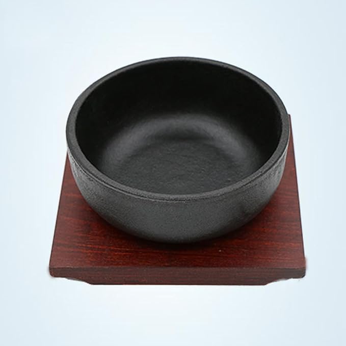Cast Iron Bibimbap Mixing Rice Bowl with Wooden Tray, 15cm Korean Stone Pot for Induction Cooker, Reusable Household Food Serving Bowl for Japanese and Korean Cuisine