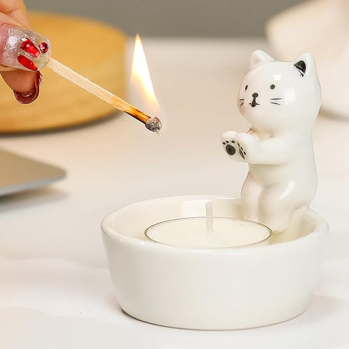Kitten Candle Holder, Cute Cartoon Cat Candlestick Handmade Scented Candle Sticks Holder Decor Cat Lover Gifts Ca-t Home Decor Candlestick (Not Included Candles)(Color:White)