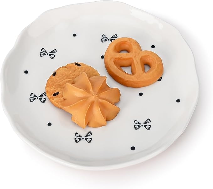 Koythin Ceramic Dessert Plates, Cute Fruits Dinner Plate, Creative Plates Design, Printed Flowers Dinnerware for Office and Home, Kitchen Plates for Desserts (Black Small Bow)
