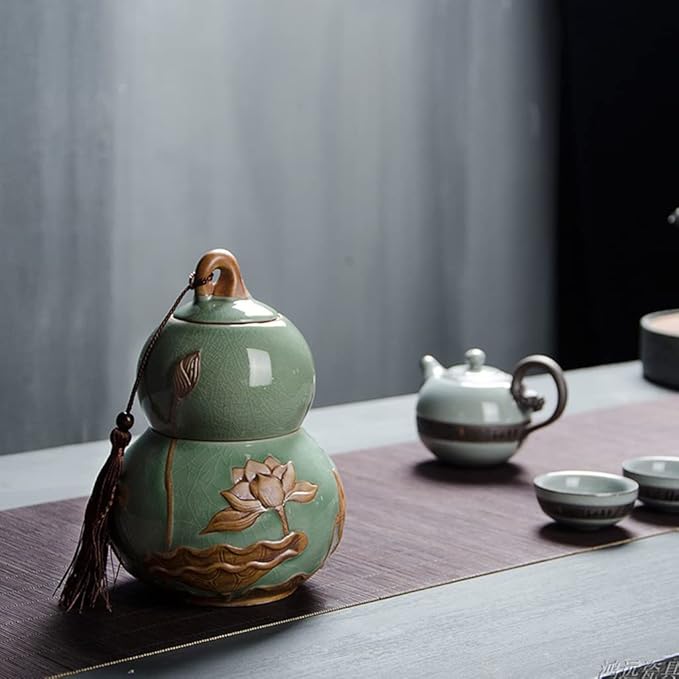 ARTLINE Airtight Lid Ceramic Tea Containers Tea Canister, Food Storage Jar Porcelain Tea Caddy Gourd Shape Design Sealed Loose Tea Tin Kichen Storage Container for Coffee Sugar, Nuts, Herb, Spice