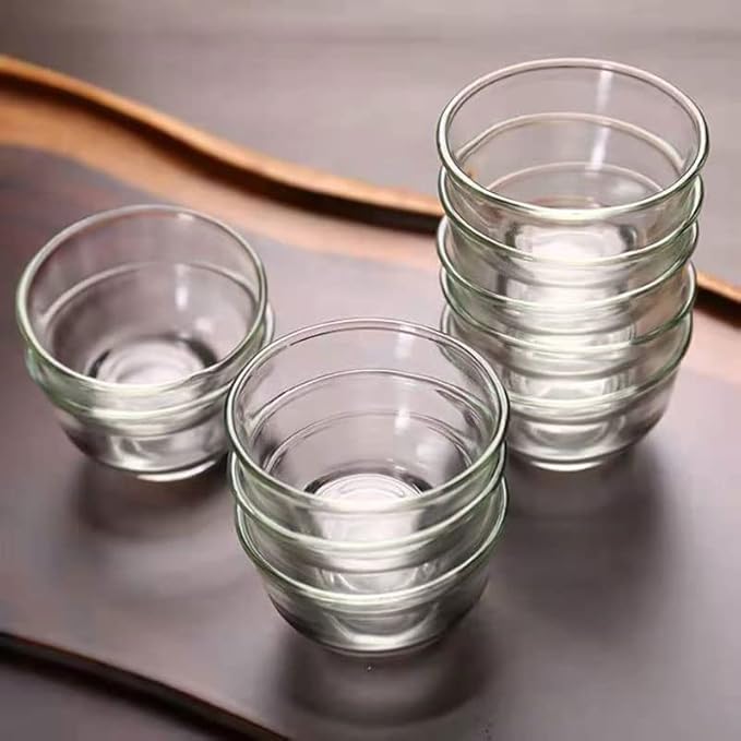 Chinese Tea Tasting Cup Set of 6, Small Glass Kung Fu Teacup, Mini Water Tumbler for Green, Oolong, Pu'er