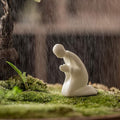 KJYHXX White Porcelain Zen Buddha Statues Creative Monk Figurine Ceramics Crafts Decorative Ornament Home Decoration Accessories(knelling)