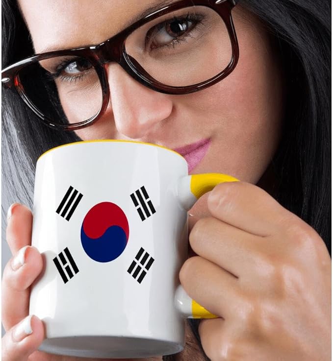 3dRose Flag of South Korea - Korean white red blue taegeuk circle black trigrams - Taiji Yinyang Taegeukgi 15oz Two-Tone Yellow Mug