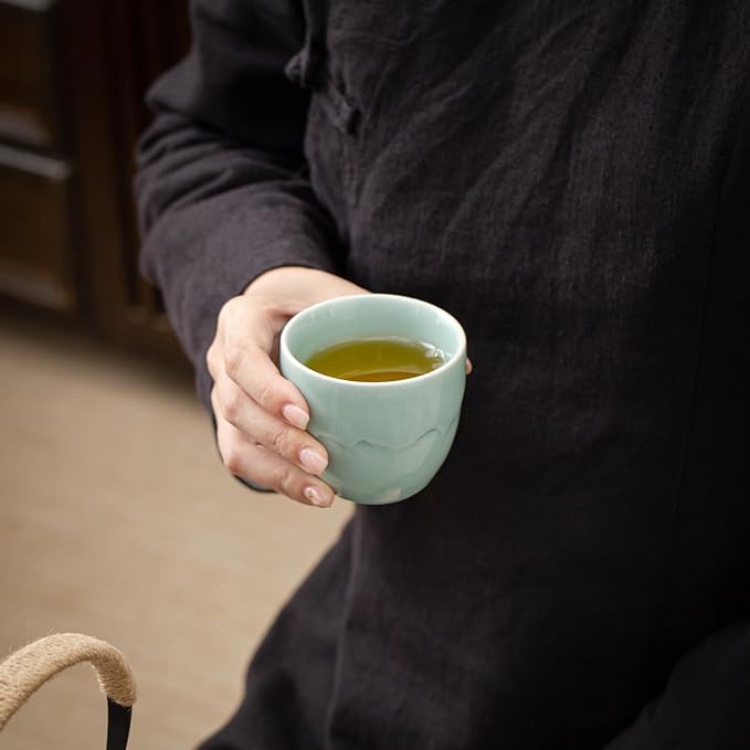 TEANAGOO Ceramic Japanese Tea Cups Set of 4pcs, 5.4oz/160ml Elegant Ceramic Matcha Cups with Flat Base, Celedon Blue Handleless Coffee Mugs, Microwave & Dishwasher Safe, Beautiful Gift Box