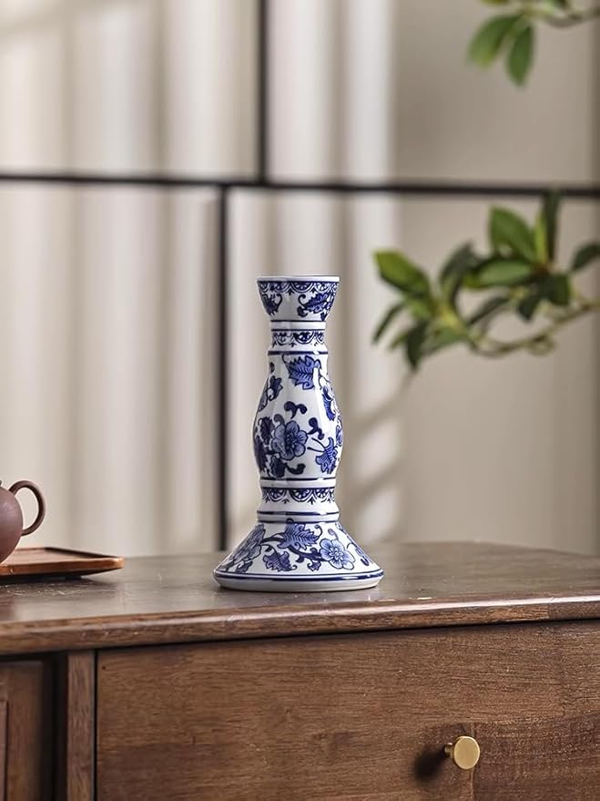 Blue and White Porcelain Ceramic House Candle Holder Chinese Traditonal Style Simple Home Candlestick Decoration Incense Stick (s)