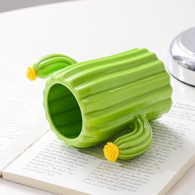 Toothbrush Holders for Bathroom Countertop Organizer Decoration Toothpaste Holder Cute Cactus Shape(Green-01)