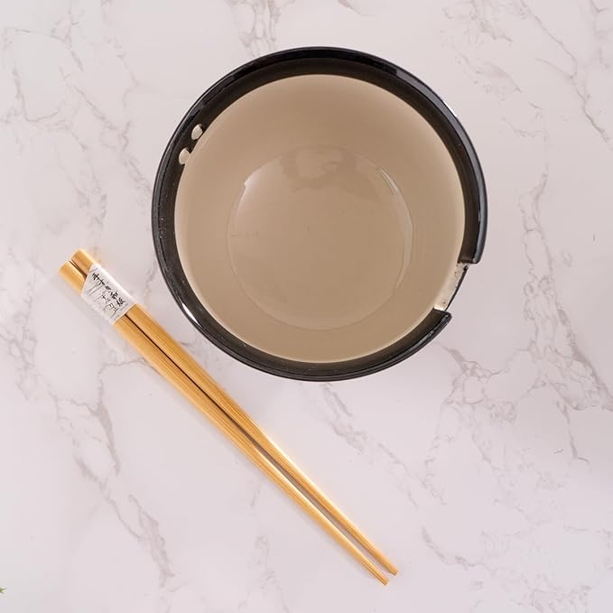 Urban Tokyo Handpainted Ceramic Glazed Japanese Ramen Udon Noodle Rice Bowl With Chopsticks 20 fl oz 5 inch Diameter Bowl Sets Color Box Packaging (Oriental Dragon Black)