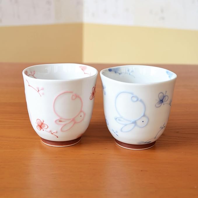 有田焼やきもの市場 Japanese Yunomi Tea Cup set of 2 Arita Imari ware Made in Japan Icchin Usagi Rabbit
