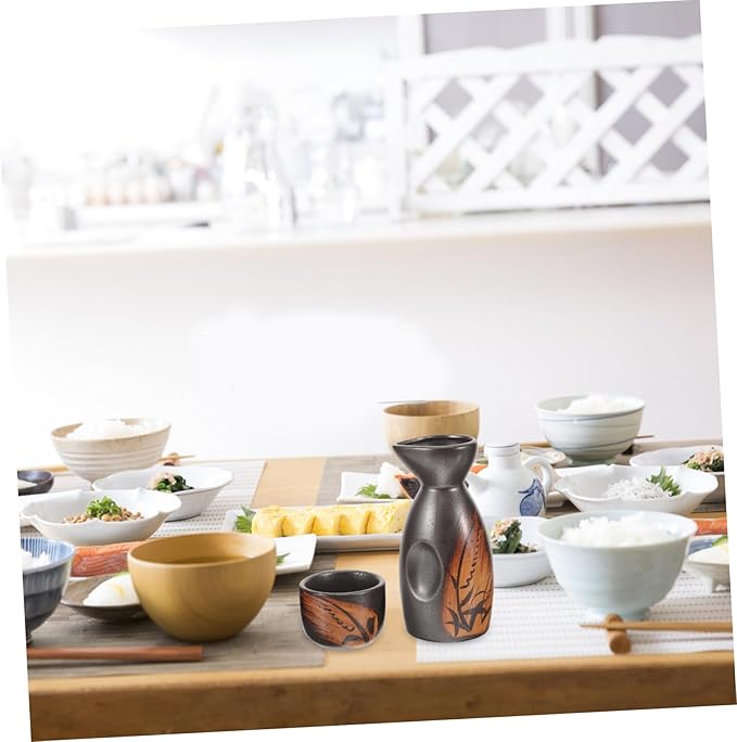 1 Set Japanese Sake Set Porcelain Sake Pot Traditional Ceramic Cups Elegant Rice Wine Cup Dining Table and Enjoyment