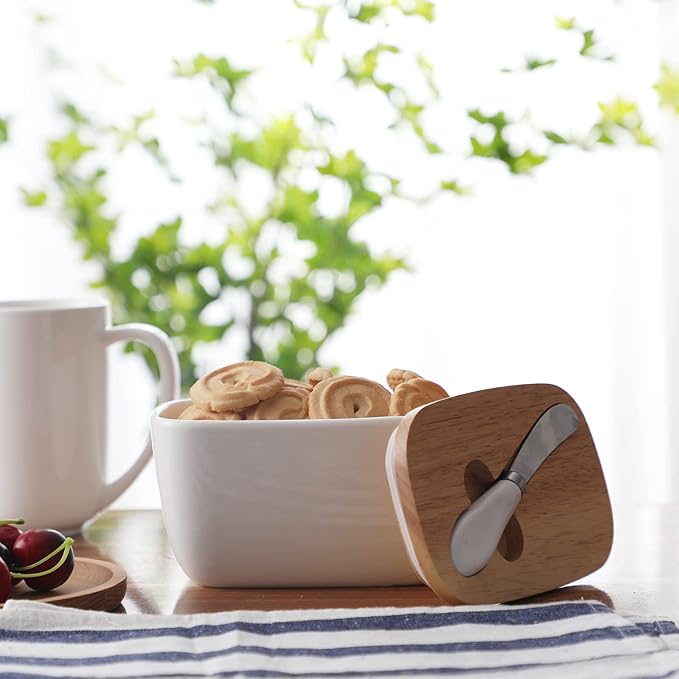 GDCZ Large Ceramic Butter Dish for Countertop - Butter Keeper with Silicone Sealing, Natural Wooden Lid and Stainless Steel Knife, Kitchen Decor for Kitchen Gifts (White Larger Capacity)