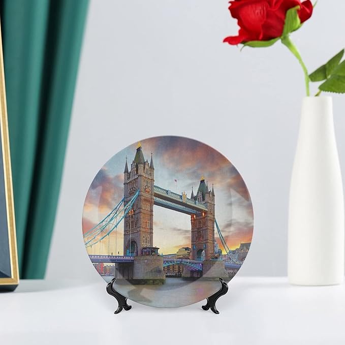 XISUNYA 10 Inch Decorative Plate, London Dinner Plate, Historic Old Tower Bridge London British Kingdom Skyline Print Ceramic Wall Hanging for Home & Office Wall Hanging Decor, Multicolor