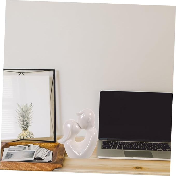 Happyyami Ceramic Lover Figure Unique Desktop Decor for Wall Art for Office Home Office Decor Collectable