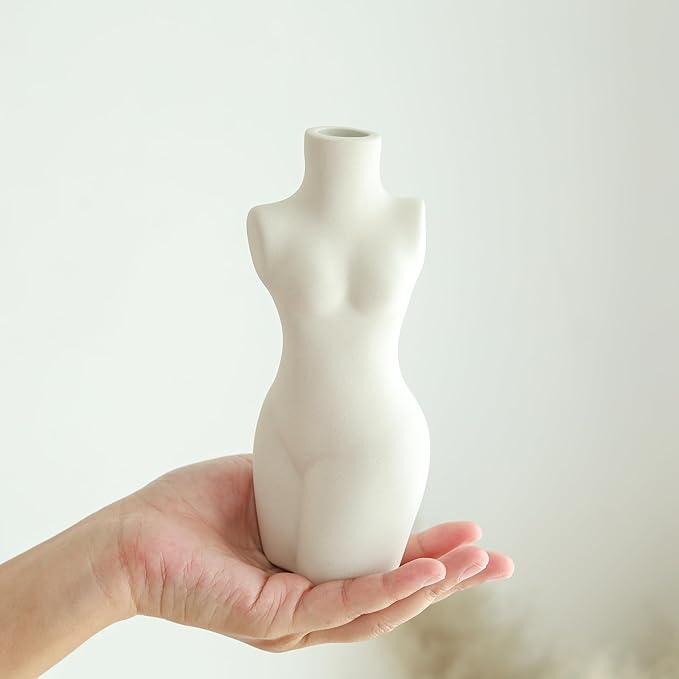 Elegant Female Torso Ceramic Vase – Modern Minimalist Body Sculpture for Home & Office Décor – Stylish Art Piece for Floral Arrangements, Dried Flowers, or Standalone Accent Decoration.