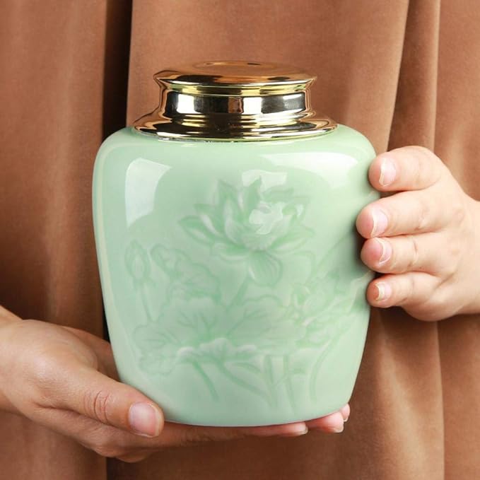 Exquisite Oriental Ceramic Food Storage Jar Canister Food Canisters,Loose Tea Tin/Tea Storage/Tea Caddy/Tea Canister/Coffee Canister/Coffee Jar/Spice Nuts Snacks Storage 23.67oz/700ml (Light green)