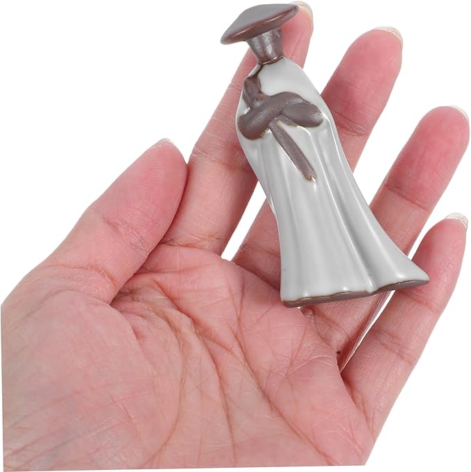 UPKOCH Samurai Decor Monk Statue for Japanese Garden Home Decor Asian Style Ceramic Sculpture for Living Space Enhancement