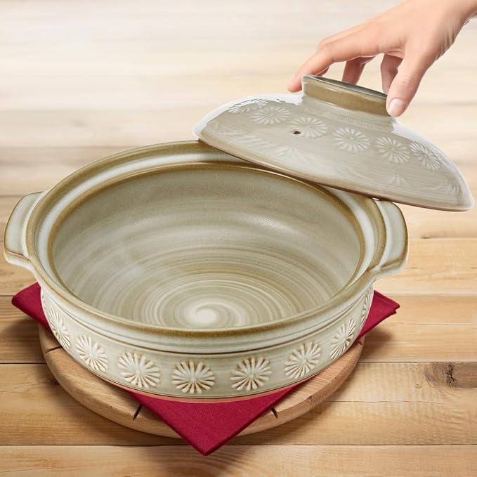 TIKUSAN Donabe Japanese Hot Pot Banko Ware Made in Japan (9 go(108 fl oz.))