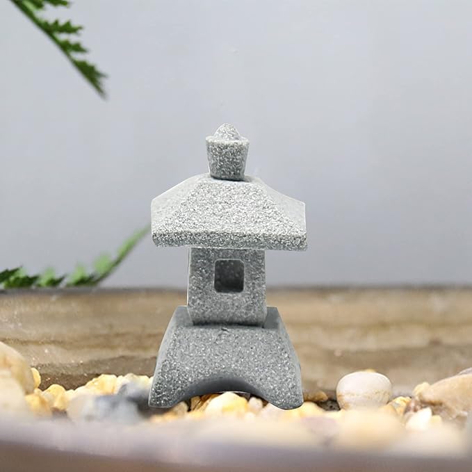 3pcs Miniature Pagoda Statues Japanese Style Pagoda Lantern Asian Decor Square Chinese Pagoda Statue for Zen Garden Indoor Outdoor Decor Micro Rockery Landscape Kit