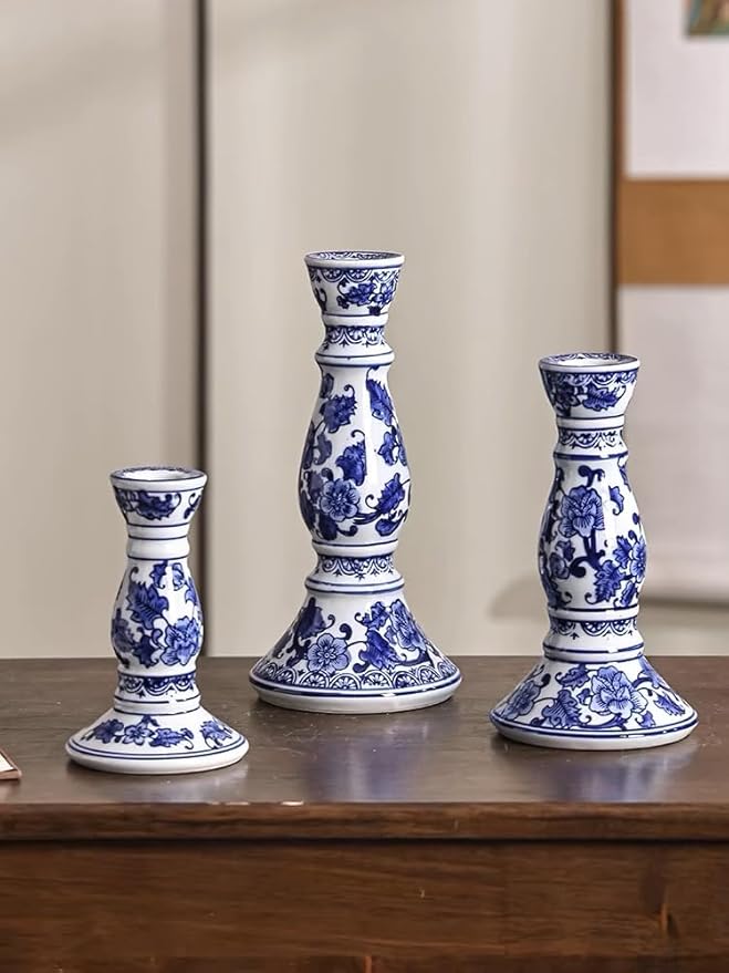 Blue and White Porcelain Ceramic House Candle Holder Chinese Traditonal Style Simple Home Candlestick Decoration Incense Stick (s)