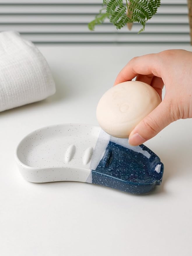 Ceramic Soap Dish – Blue & White Split-Glazed Porcelain Soap Holder with Drainage Grooves, Modern Sink or Bathroom Accessory, Stylish and Easy to Clean