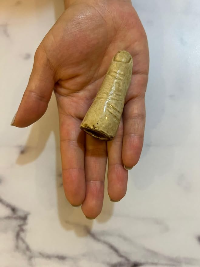 OGA POTTERY - THE FINGER - Handmade Pottery - Model The Finger - Frontal Pipe - Medium size smoking bowl - Gift box ready (Signature box and instructions) (Cream)