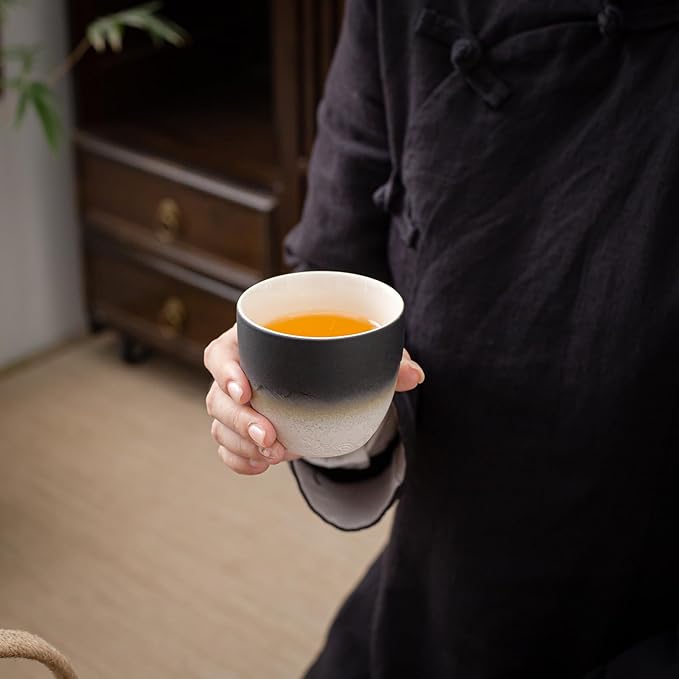 TEANAGOO Japanese Tea Cups, Chinese Tea Cup, 7.2Oz / 205 Ml, Japanese Tea Cup for Adults, Chinese Tea Cups no Handles, Japanese Cups, Asian Tea Cups Matcha Cup, Gradient Navy Black, 4 Pcs/Box, H24