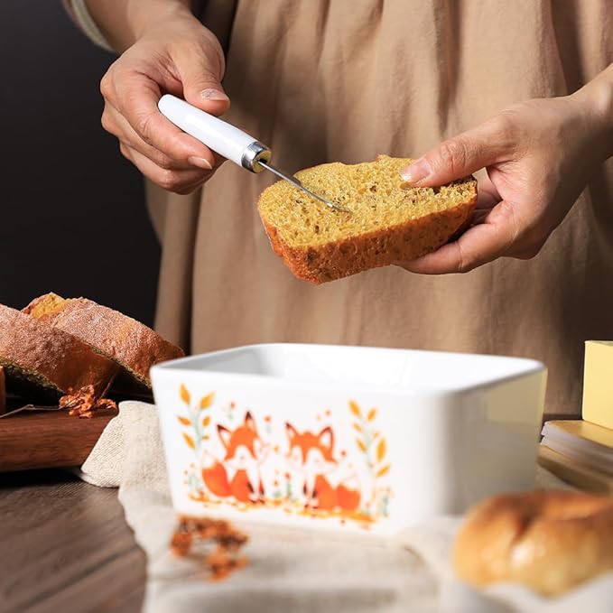 WAIT FLY Fox Ceramic Butter Dish with Bamboo Lid and Knife, 2 Sticks Butter Dish Butter Container Keeper for Kitchen Countertop, Home Decorative-Fox
