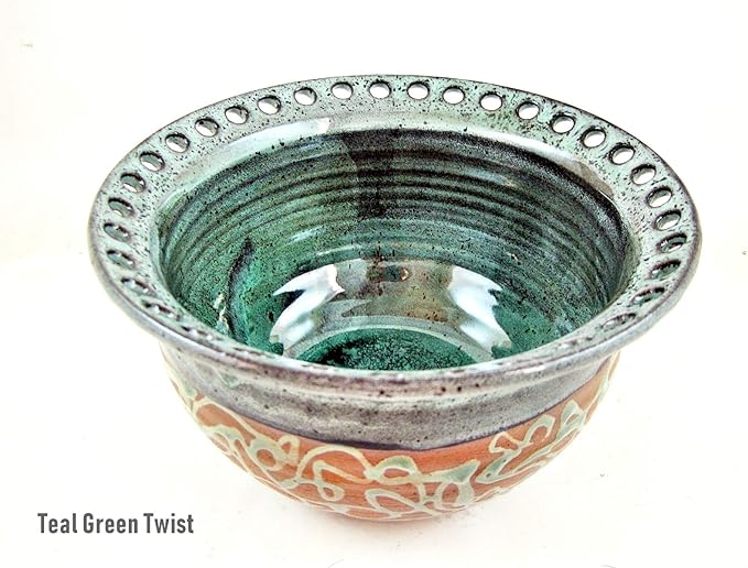 Handmade pottery jewelry holder - Artisan ceramic bowl for rings, earrings, necklaces and more