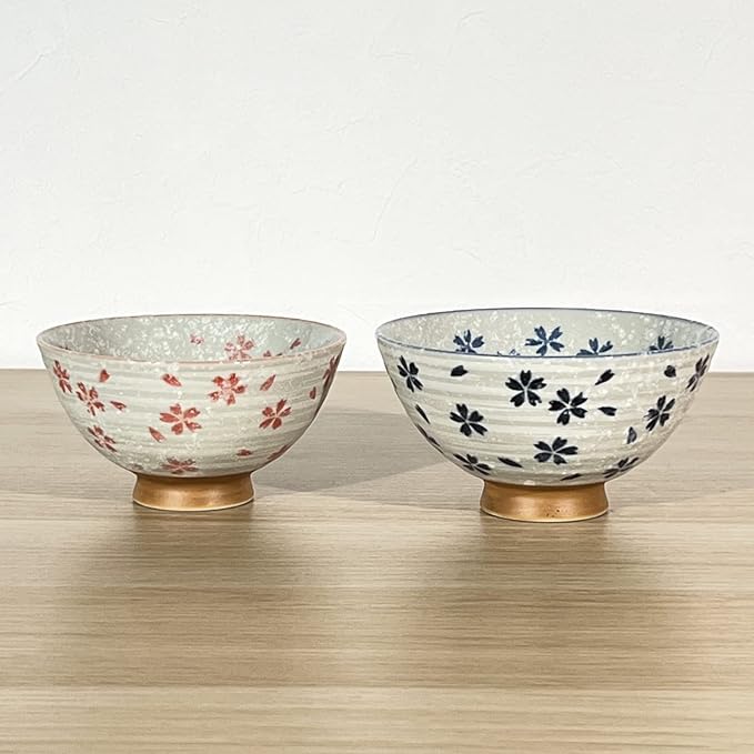 Traditional Style Japanese Ceramics Rice Bowl Chawan Pottery, Dishwasher Microwave Safe Made in Japan (Koyuki Zakura, Medium (oohira))
