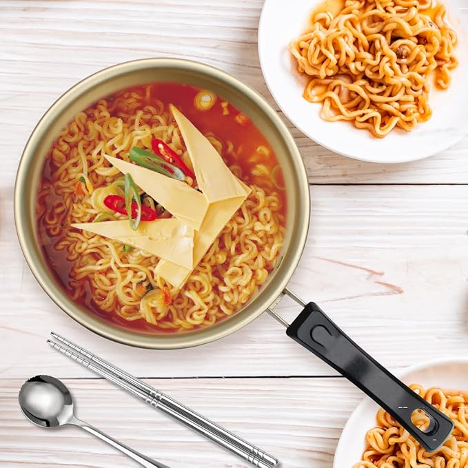 Korean Ramen Cooking Pot, AHIER Korean Ramen Noodle Pot With Lid, Spoon and Chopsticks (1pair), Fast Heating for Kitchen Cookware (Single Handle)