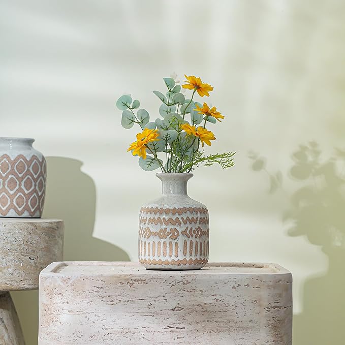 Boho Ceramic Vase, 6.5 Inch Rustic Farmhouse Pastoral Decor, Vintage Clay Vases for Bouquets, Pampas Grass and Fake Plants, Suitable for Home Decor, Shelf, Dining Table, Living Room, Mantle, Bathroom