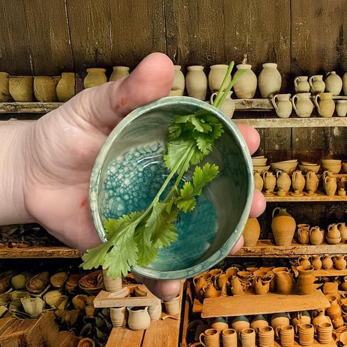 Pottery Herb Stripper Bowl, Handmade Ceramic Herb Peeling Cup with Different Round Hole Sizes for Efficient Leaf Removal, Ideal for Parsley, Cilantro, Rosemary & Cooking Salads (B)