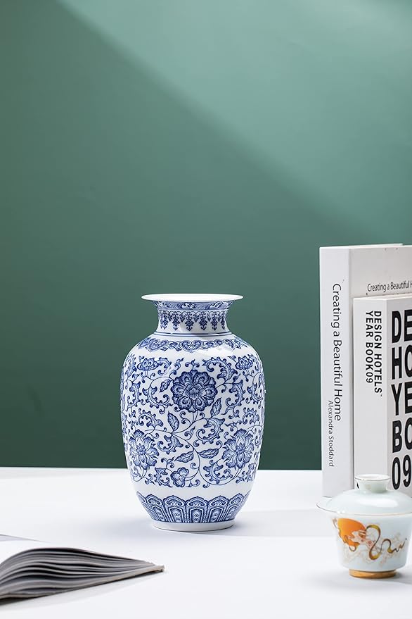 Blue Vase, Chinoiserie Vase, Ginger Jar Vase for Home Decor, Blue and White Porcelain Decor,9 "H