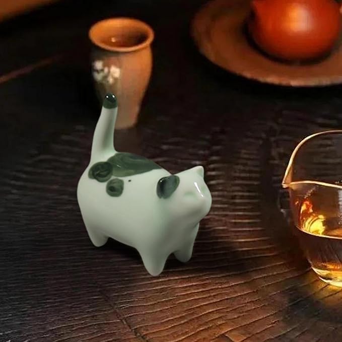 Kung Fu Tea Pet Ceramic Lucky Cat Sculpture Ornament for Tea Ceremony Desk Decor 3.27x2.95 inch- Green