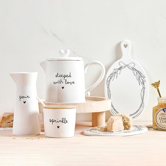 Santa Barbara Design Studio Ceramic Sugar and Creamer Set Sugar Bowl with Lid and Spoon and Cream Pitcher, 3-Piece, Pour & Sprinkle