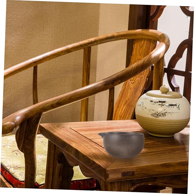 Cabilock Traditional Japanese Matcha Bowl with Spout Ceramic Tea Cup for Tea Ceremony Home Use Handcrafted Artisan Pottery Heat Retaining Chawan Enthusiasts