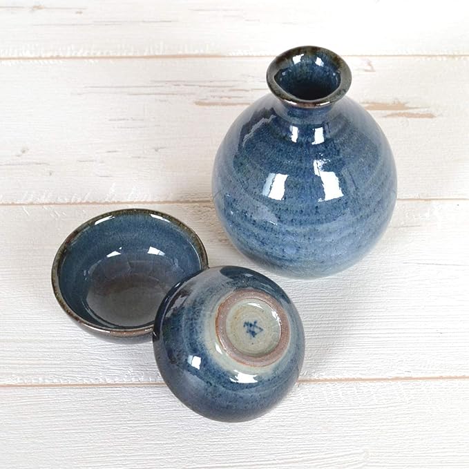 有田焼やきもの市場 Sake set 3 pcs made in Japan ceramic Arita ware 1 pc Tokkuri bottle and 2 pcs Cups AI Blue