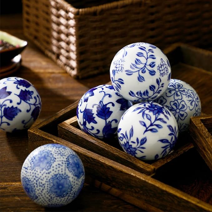 Vesici 9 Pcs Blue and White Porcelain Balls Decorative Chinoiserie Orbs for Centerpiece Bowls China Ceramic Balls Farmhouse Basket Tray Vases Decoration Gifts for Dining Table Holiday(Classic Style)
