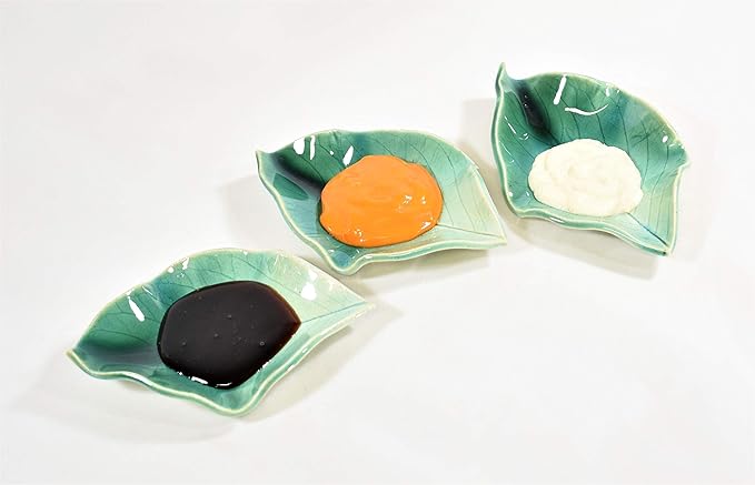 Earthen Vessels Pottery, Handmade Tea Bag Holder, Teaspoon Rest, Hydrangea Leaf, Set of 3 in Old-Fashioned Lilac