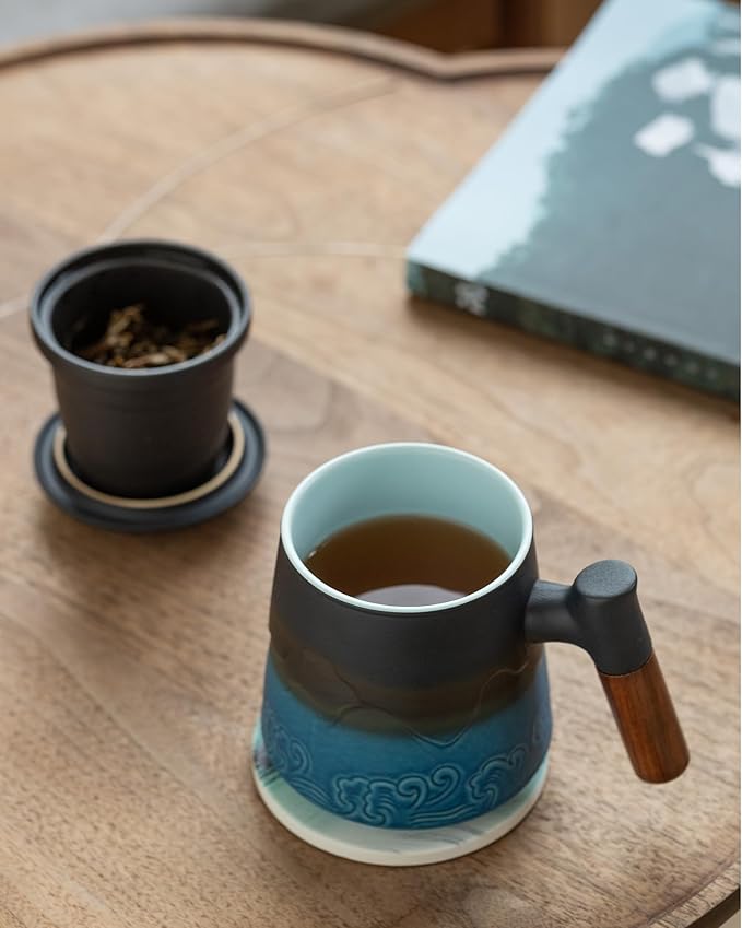 ZENS Tea Cup with Infuser and Lid for Loose Leaf Tea Steeper, 15.2 oz Ceramic Tea Mug with Fine Tea Strainers and Absorb Coaster, Wood Handle Large Diffusers Mugs Tea Lovers Gifts