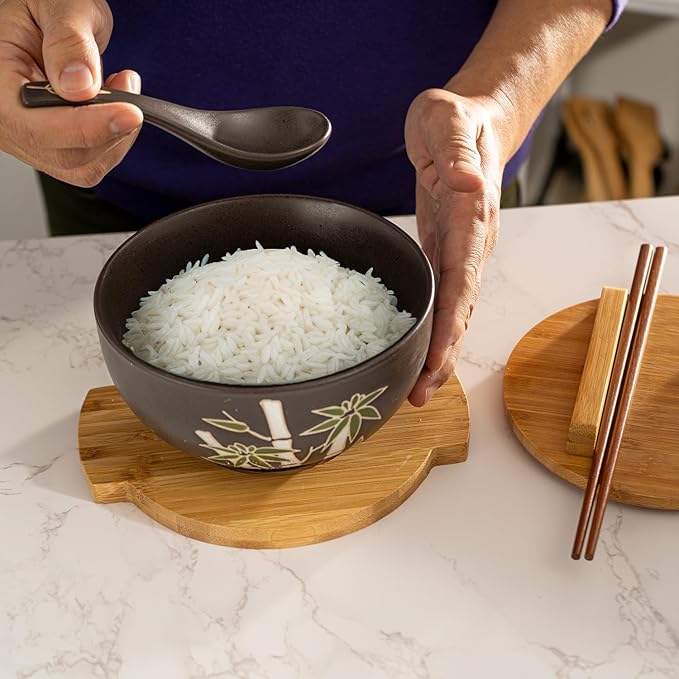 Urban Tokyo Japanese Kamameshi Style Ceramic Glazed Japanese Ramen Udon Pho Noodle Bowl With Spoon, Bamboo Lid, Chopsticks and Trivet 5 Piece Set (Asian Bamboo)