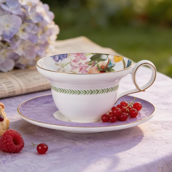 KAMMAK Ceramic Coffee Cups Saucers Set of 2, Porcelain Espresso Cups with Saucers, 5.92 oz Handmade Elegant Bone China Tea Cup, Ceramic Floral Pattern Demitasse for Latte, Americano, Cappuccino