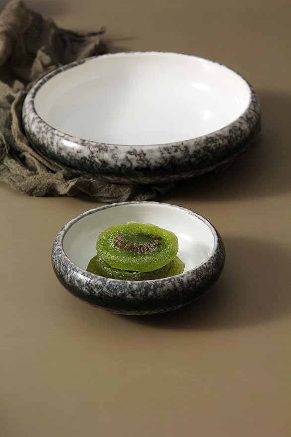 Uaral Serving Dishes,Salad Plate,Japanese Stoneware Appetizer Plate,Set Of 4,5.5 Inch,14 oz(White)