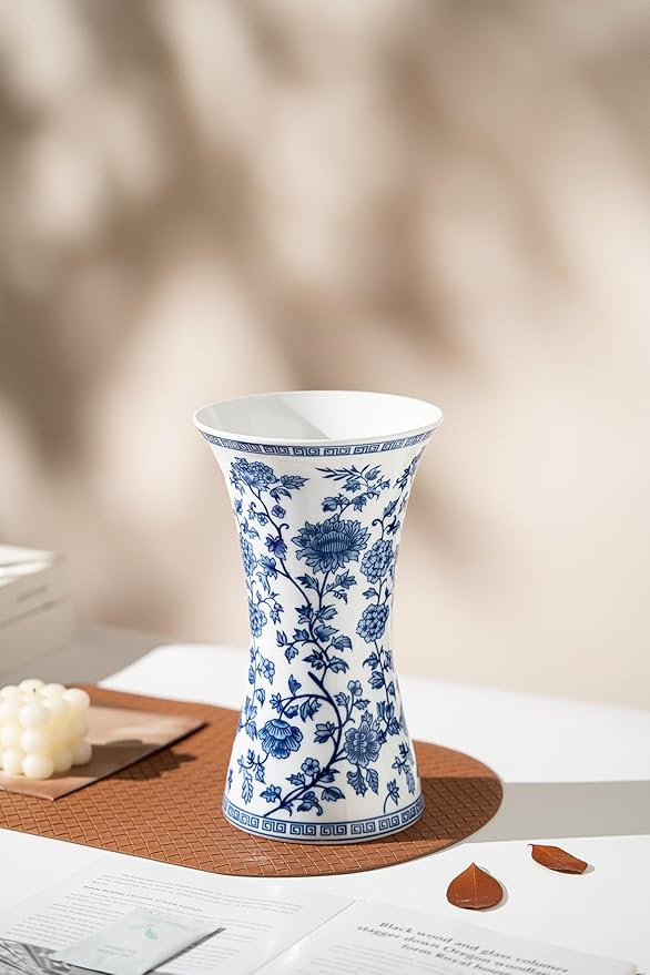 Modern Blue and White Porcelain Vase - Chinoiserie Ginger Jar for Home Decor, Floral Arrangement, 11-Inch Height Handcrafted Ceramic Vase