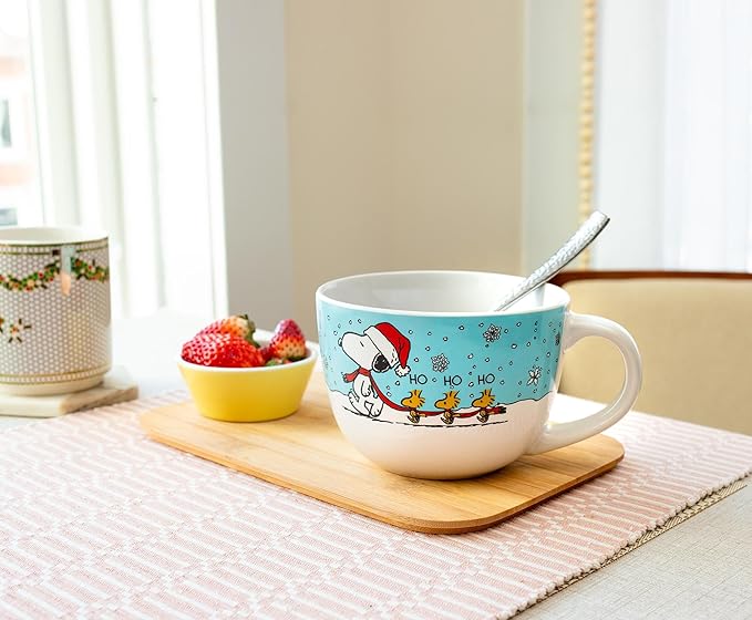 Silver Buffalo Peanuts Snoopy and Woodstock Holiday Ceramic Soup Mug Bowl With Handle For Ice Cream, Cereal, Beverages | Holds 24 Ounces