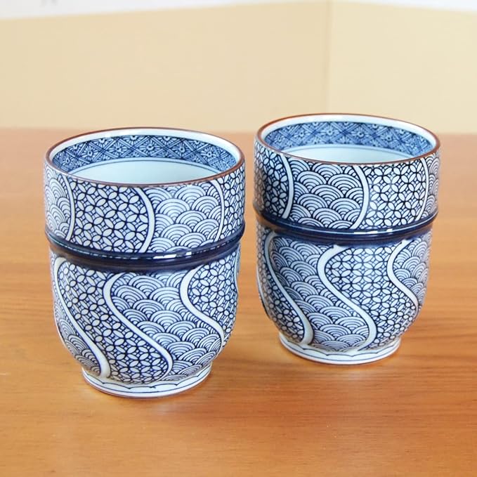 有田焼やきもの市場 Japanese Yunomi Tea Cup set of 2 Arita Imari ware Made in Japan Jimon-Ori Large