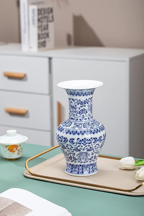 Blue and White Vase, Blue Vase, Chinoiserie Vase, Blue and White Ginger Jar Vase for Home Decor, Blue and White Porcelain Decor,10 "H