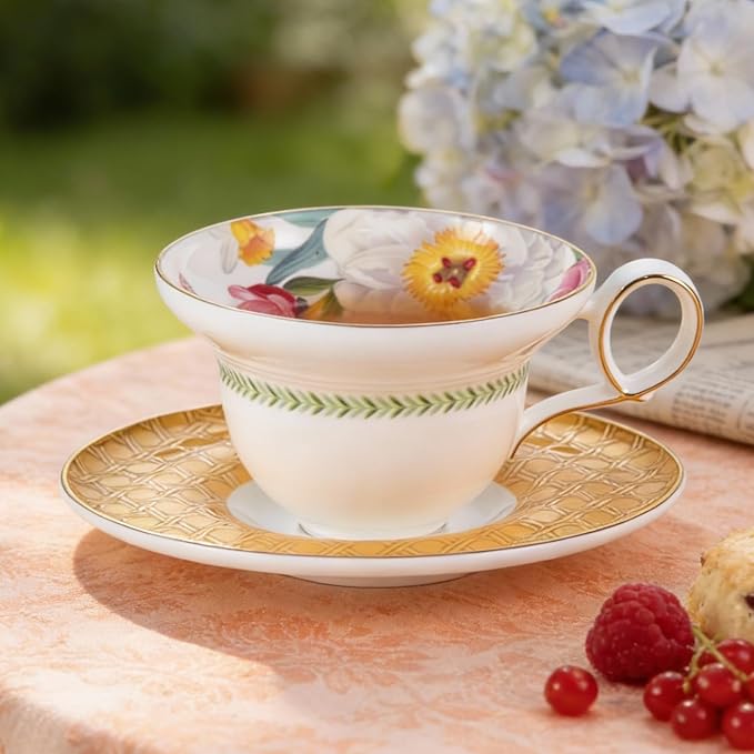KAMMAK Ceramic Coffee Cups Saucers Set of 2, Porcelain Espresso Cups with Saucers, 5.92 oz Handmade Elegant Bone China Tea Cup, Ceramic Floral Pattern Demitasse for Latte, Americano, Cappuccino