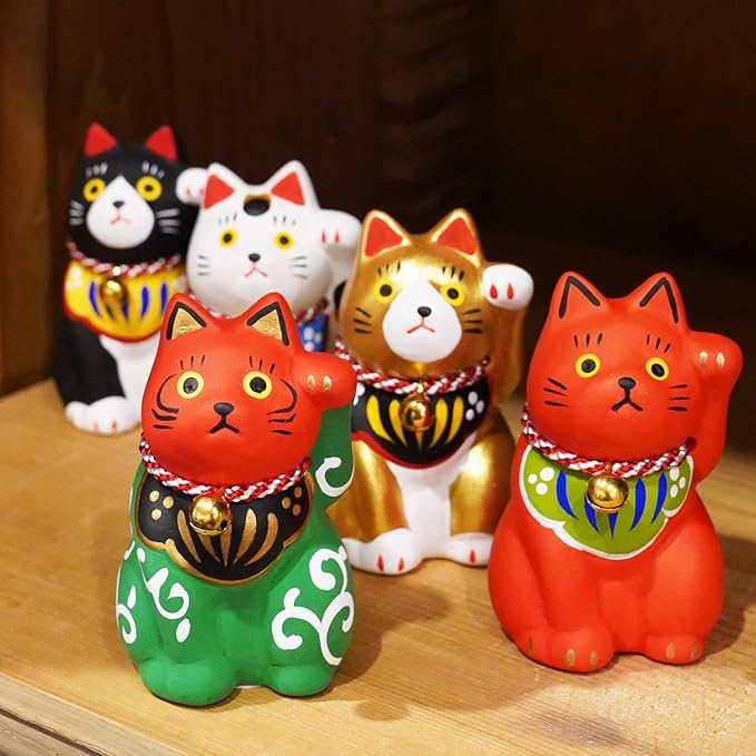 Maneki-Neko Lucky Cat, 2.7 Inches | Hand-Painted Ceramic Fortune and Prosperity Talisman | Artisan Crafted Desk and Room Decor | Made in Japan (Black)