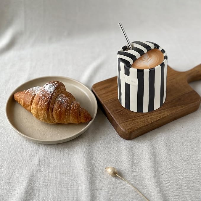 1 Pack Ceramic Coffee Mug with Sip Hole Espresso Cup 10oz with Straws Retro Hand Painted Striped Porcelain Coffee Tea Cup Cappuccino Latte Mug for Kitchen Dining Travel (Black)