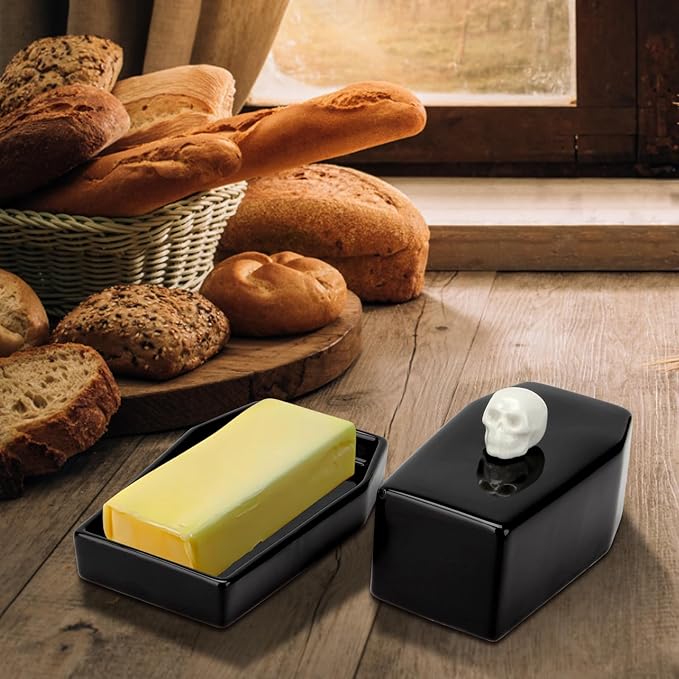 1 Pcs Ceramic Butter Dish with Lid Set, Black Gothic Skull Shape Butter Container Holds for Countertop, Ceramic Gothic Kitchen Utensils Butter Keeper for Table Decor Festivities Party Supplies